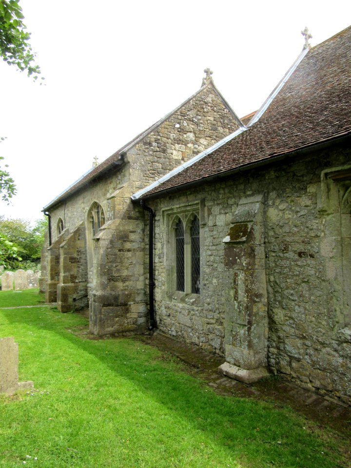 St Mary the Virgin's Church, High Street, Brading (May 2016) (3)