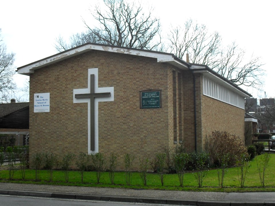 St Elizabeth's Church, Barnfield Road, Northgate, Crawley (March 2010)