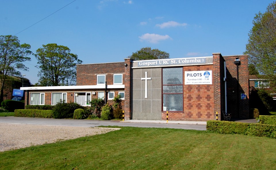 St Columba's United Reformed Church, Elson Road, Elson, Gosport (April 2019) (5)