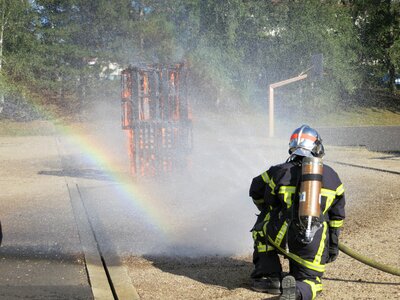 Use fire fighting attack respiratory protection photo