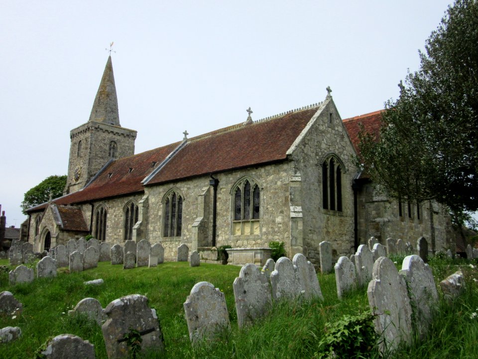 St Mary the Virgin's Church, High Street, Brading (May 2016) (11)