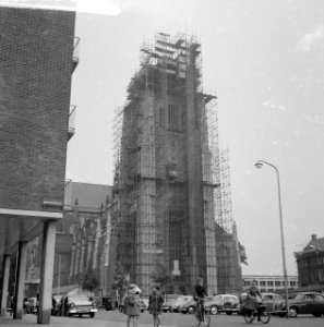 St Eusebiuskerk in Arnhem in de steigers, Bestanddeelnr 912-6008