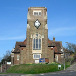 St Ethelburga's Church, St Saviour's Road, Bulverhythe, St Leonard's-on-Sea (April 2010) (2)
