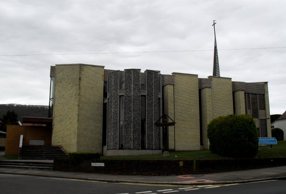 St Gregory's Church, Victoria Drive, Downside, Eastbourne (March 2010)