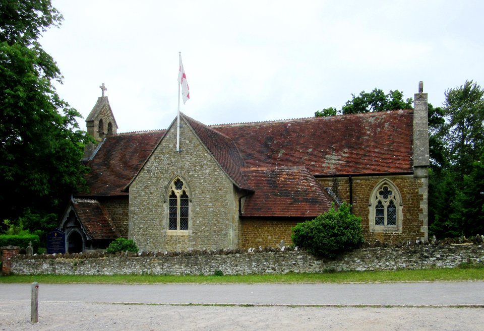 St John the Evangelist's Church, Old Kiln Lane, Churt (June 2015) (10)