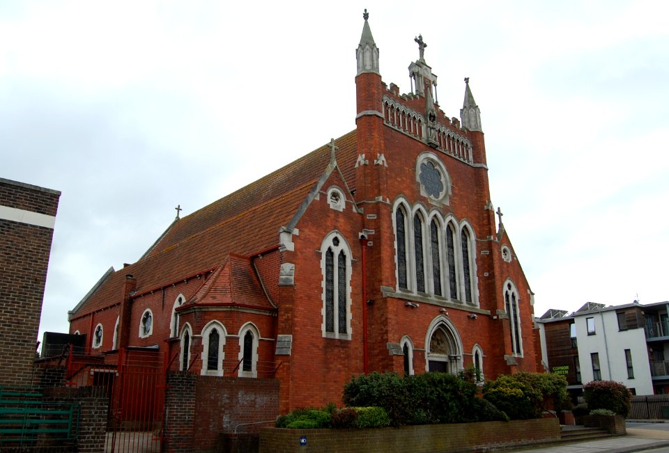 St Joseph's RC Church, Tangier Road, Copnor, Portsmouth (October 2017) (2)