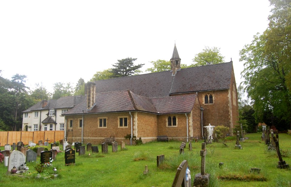 St Joseph's Church, Headley Road, Grayshott (NHLE Code 1179394) (May 2021) (5)