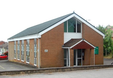 St Brigid's RC Church, High Street, West End (May 2019) (3)