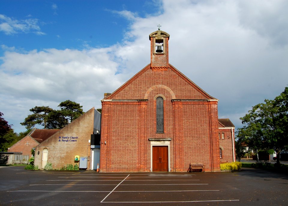 St Faith's Church, Victoria Square, Lee-on-the-Solent (NHLE Code 1257999) (May 2019) (2)