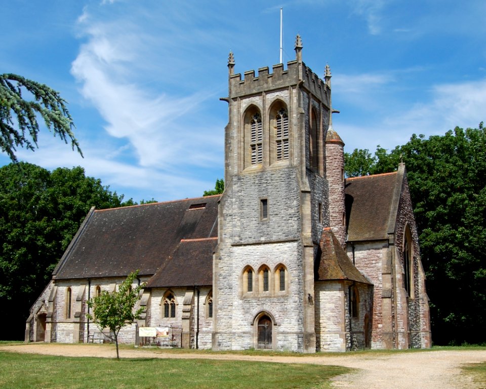 St Edward the Confessor's Church, Grange Road, Netley (NHLE Code 1111931) (May 2019) (7)