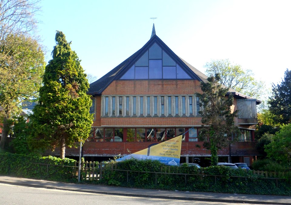 St Joseph's RC Church, Eastgate Gardens, Guildford (April 2014) (Rear)