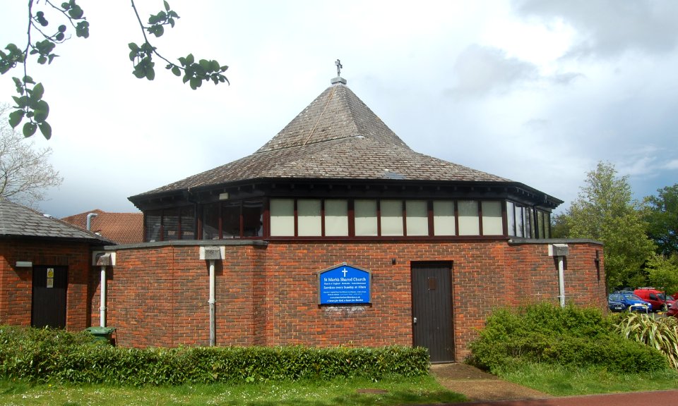 St Mark's Church, Pinehill Road, Bordon (May 2021) (3)