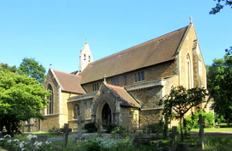 St Mary's Church, Church Road, Long Ditton (NHLE Code 1188093) (June 2015) (3)