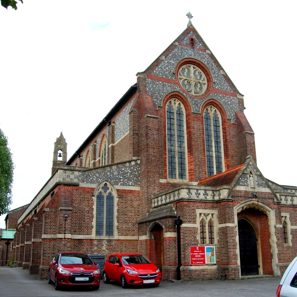 St James's Church, 287 Milton Road, Milton, Portsmouth (October 2017) (1)