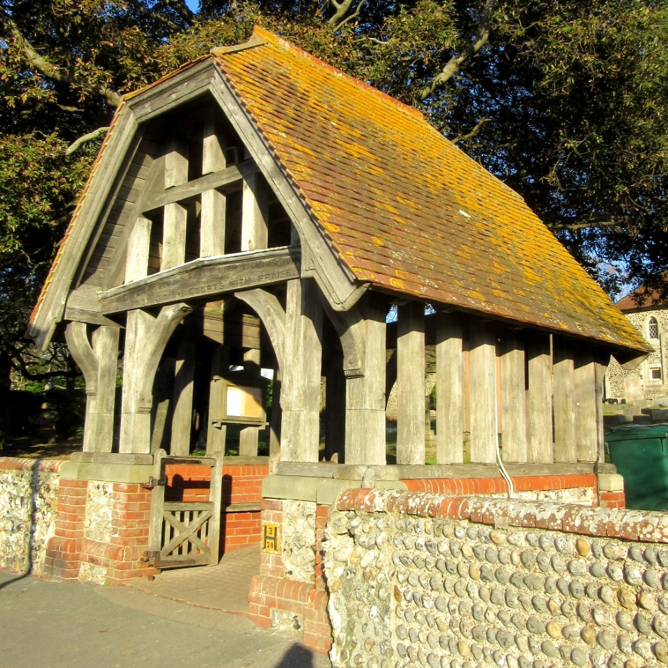 St Margaret's Church, The Green, Rottingdean (December 2016) (Lychgate) (1)