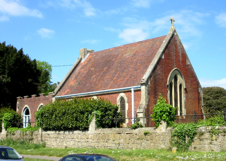St Luke's Mission Church, Lane End Road, Bembridge (May 2016) (10)
