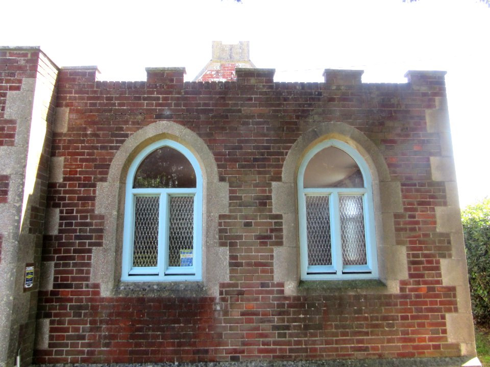 St Luke's Mission Church, Lane End Road, Bembridge (May 2016) (6)
