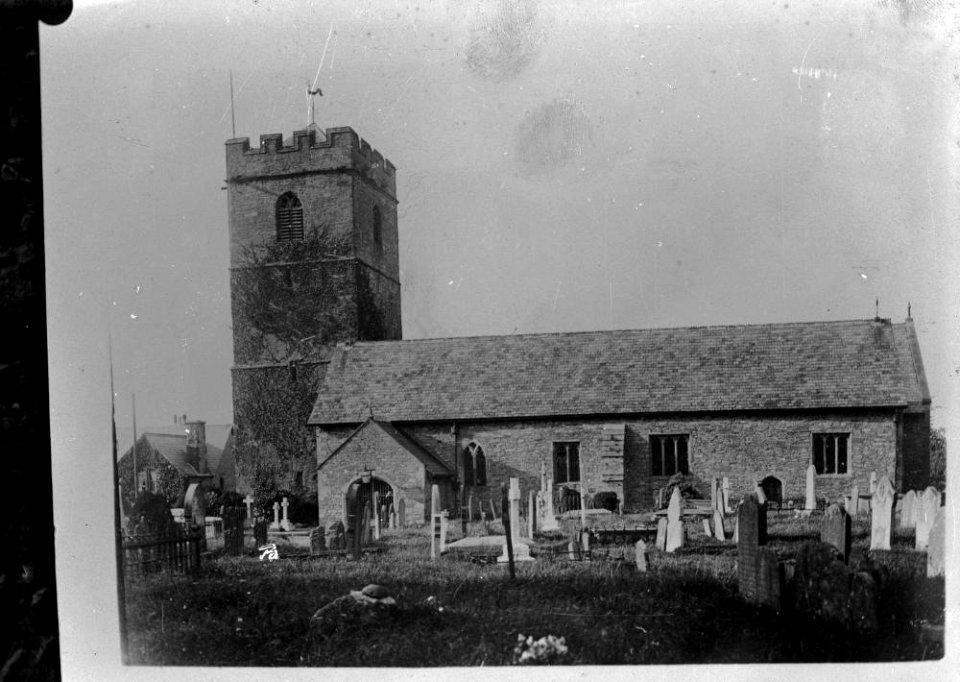 St Gwendoline's church, Talgarth (1294715)