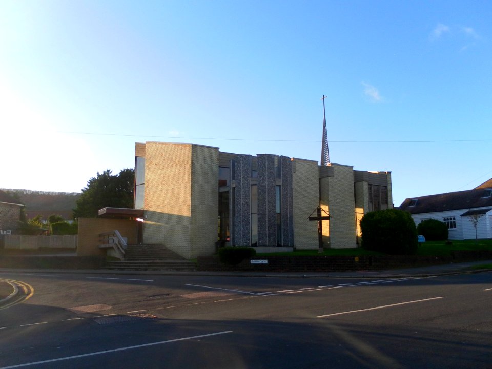 St Gregory's Church, Victoria Drive, Downside, Eastbourne (October 2012) (4)