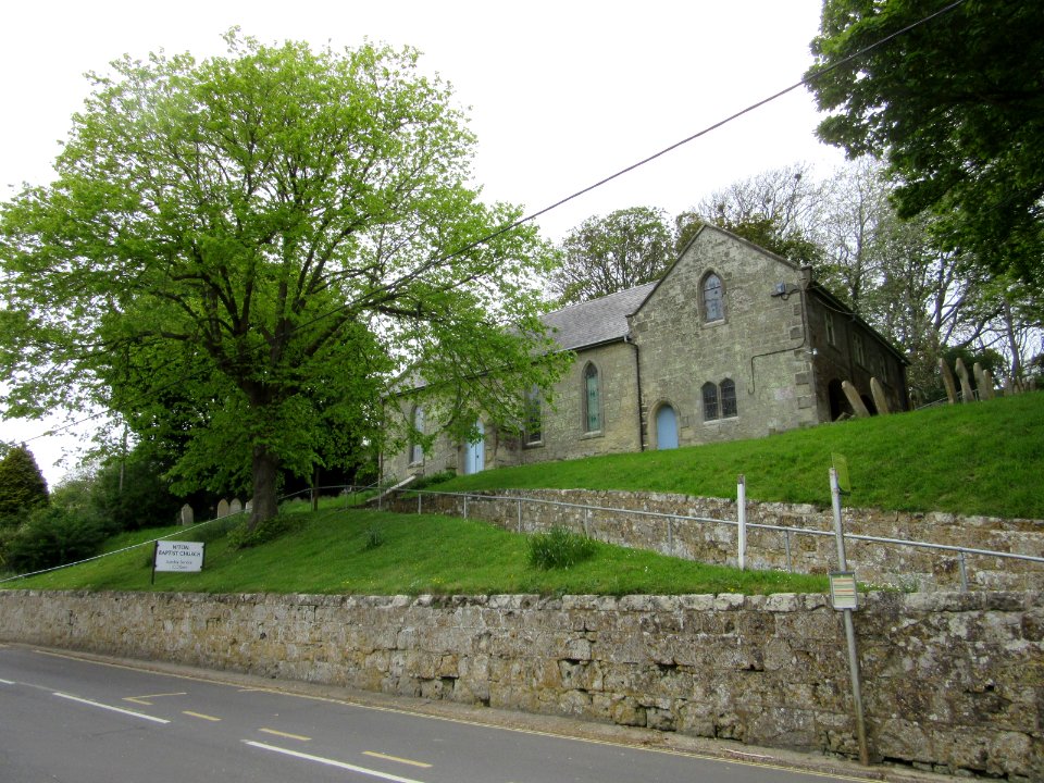 St Catherine's Chapel (Niton Baptist Church), Institute Hill, Niton (May 2016) (15)