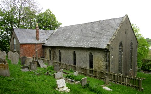 St Catherine's Chapel (Niton Baptist Church), Institute Hill, Niton (May 2016) (7)