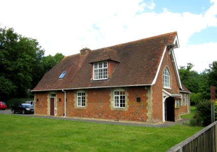St Mark's Church, Westfield Road, Westfield, Woking (June 2015) (3)