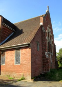 St Mark's Church, Station Road, Wootton (May 2016) (4)