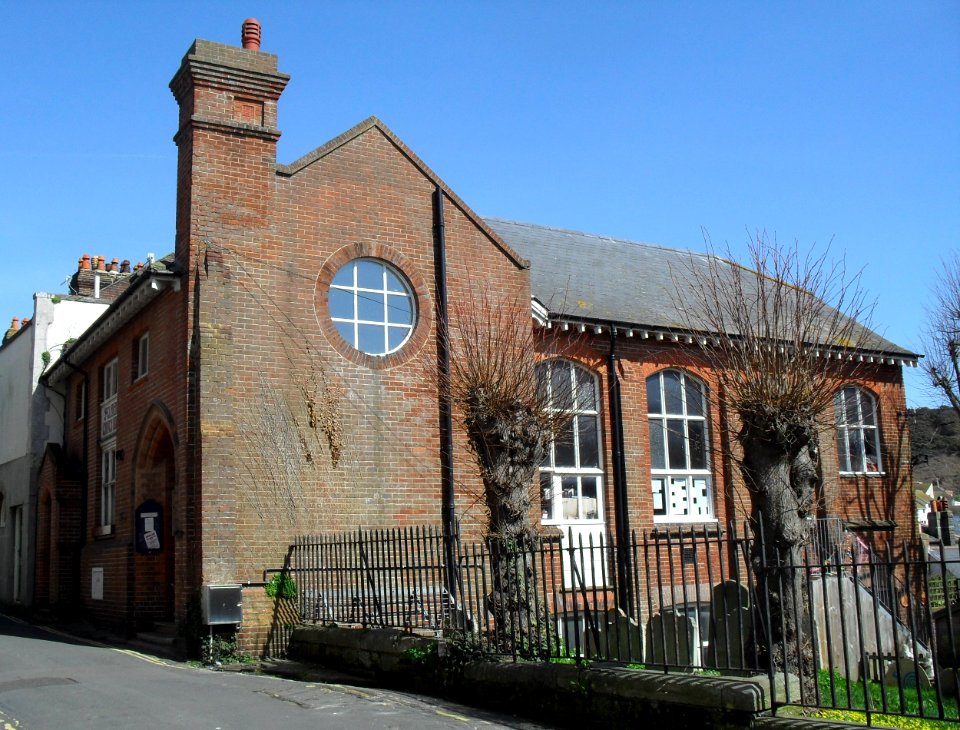 St Clement's Church Hall, 2 Croft Road, Old Town, Hastings (April 2010) (2)