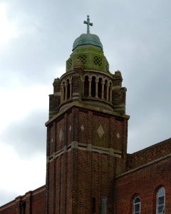 St Cuthbert's Church, Hayling Avenue, Copnor, Portsmouth (October 2017) (5)