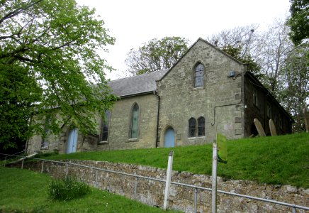 St Catherine's Chapel (Niton Baptist Church), Institute Hill, Niton (May 2016) (2)