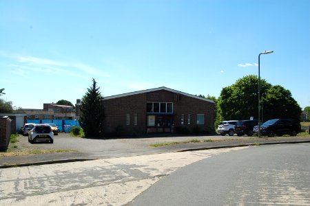 St Clare's Church, St Clare's Avenue, Leigh Park (May 2019) (2)