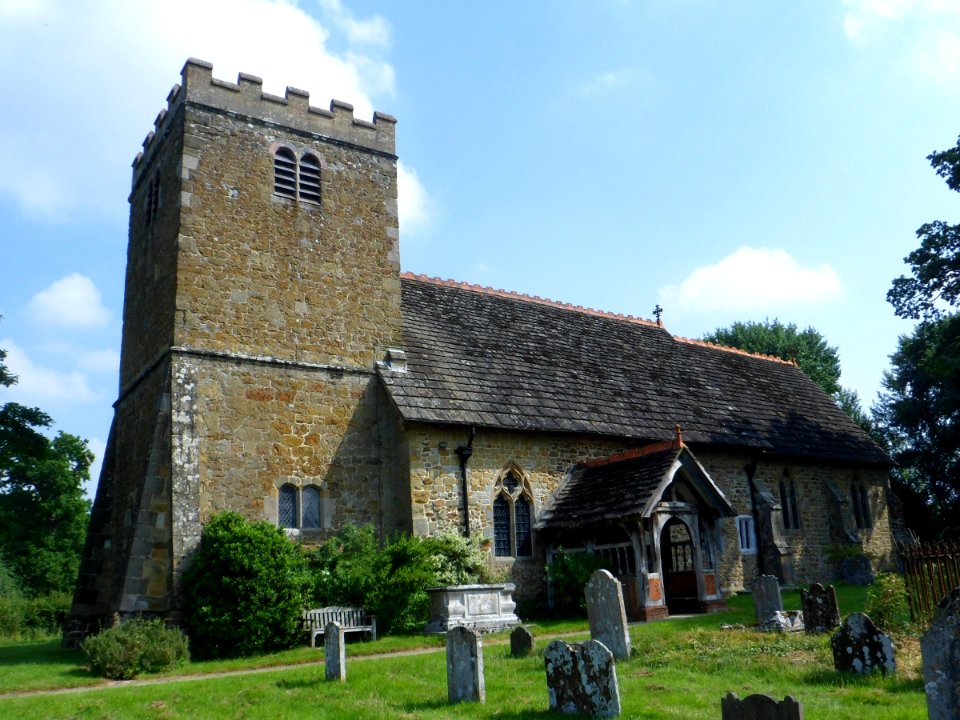 St Margaret's Church, Coles Lane, Ockley (NHLE Code 1028694) (July 2013) (2)