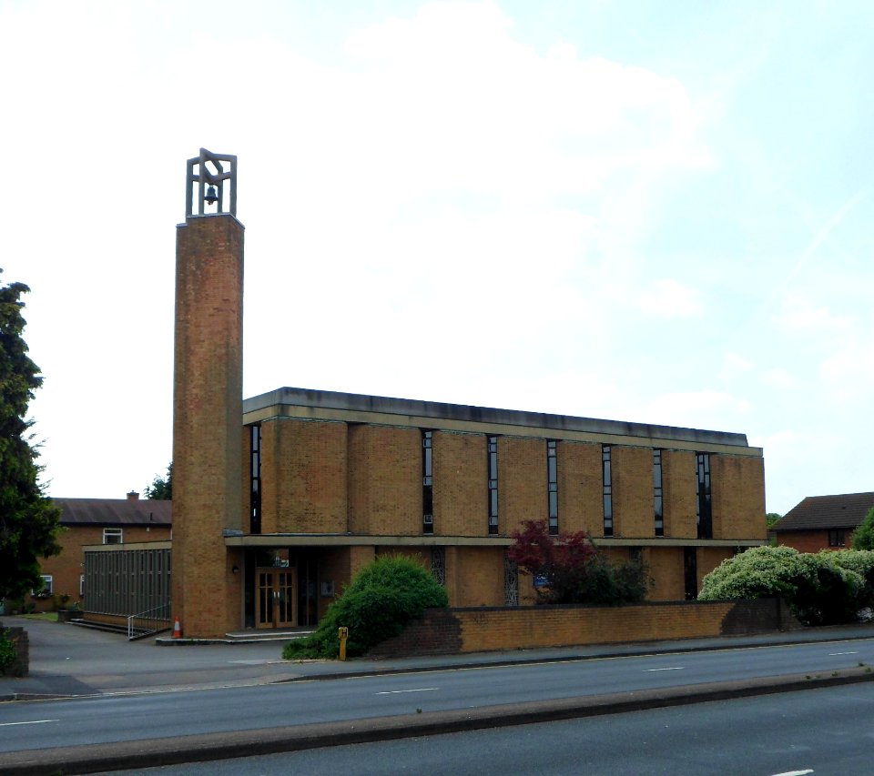 St Clement's Church, Kingston Road, Ewell (July 2013) (7)