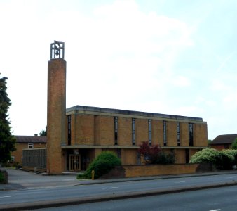 St Clement's Church, Kingston Road, Ewell (July 2013) (7)