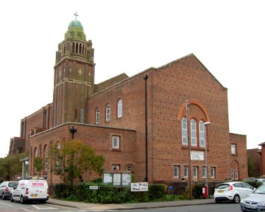 St Cuthbert's Church, Hayling Avenue, Copnor, Portsmouth (October 2017) (6)