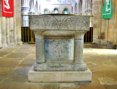 St Mary, Shoreham, the font