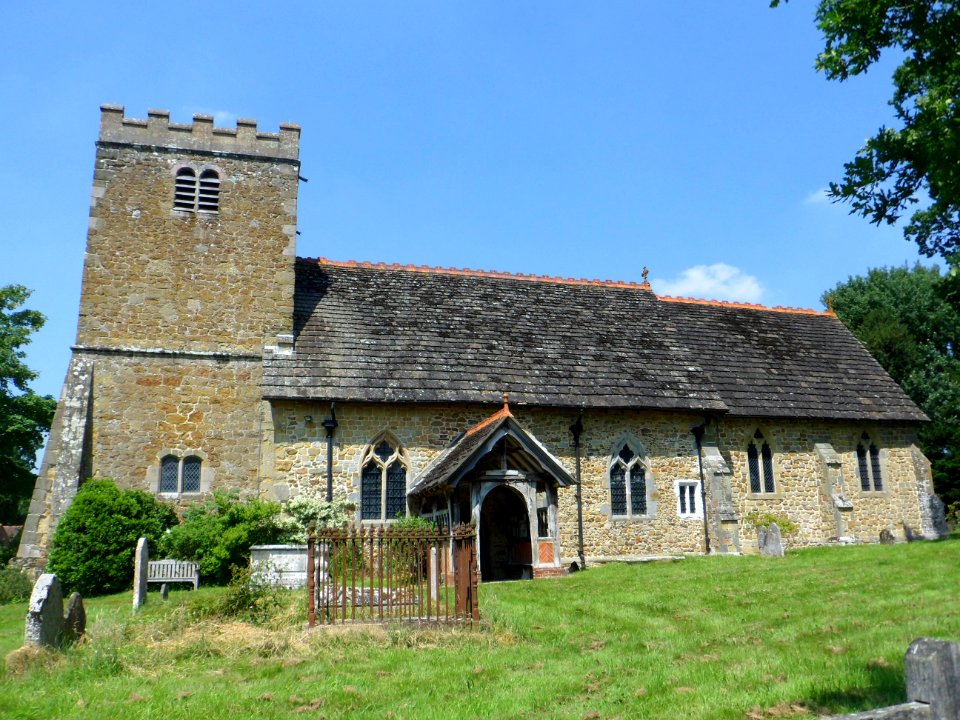 St Margaret's Church, Coles Lane, Ockley (NHLE Code 1028694) (July 2013) (8)
