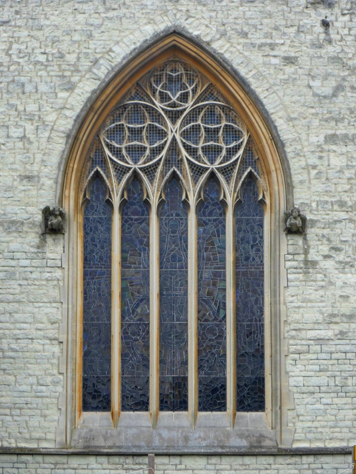 St Mark's Church, Alma Road, Reigate (June 2013) (Window)