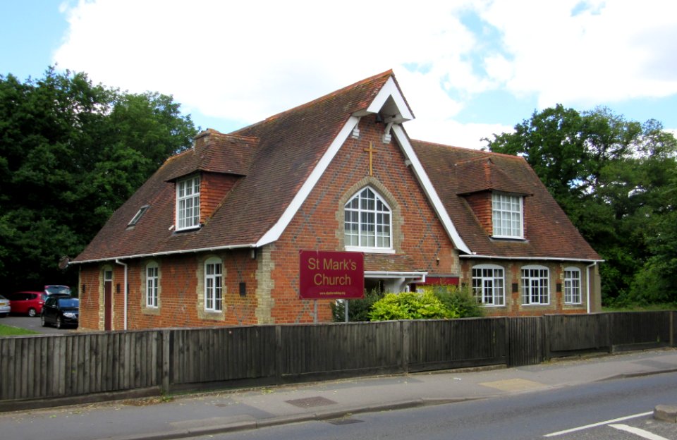 St Mark's Church, Westfield Road, Westfield, Woking (June 2015) (1)