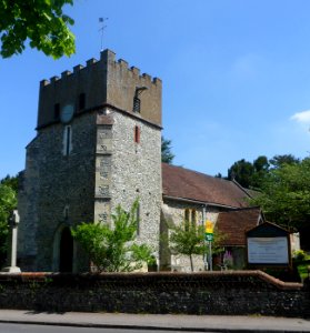 St Martin's Church, Ockham Road South, East Horsley (May 2014) (2)