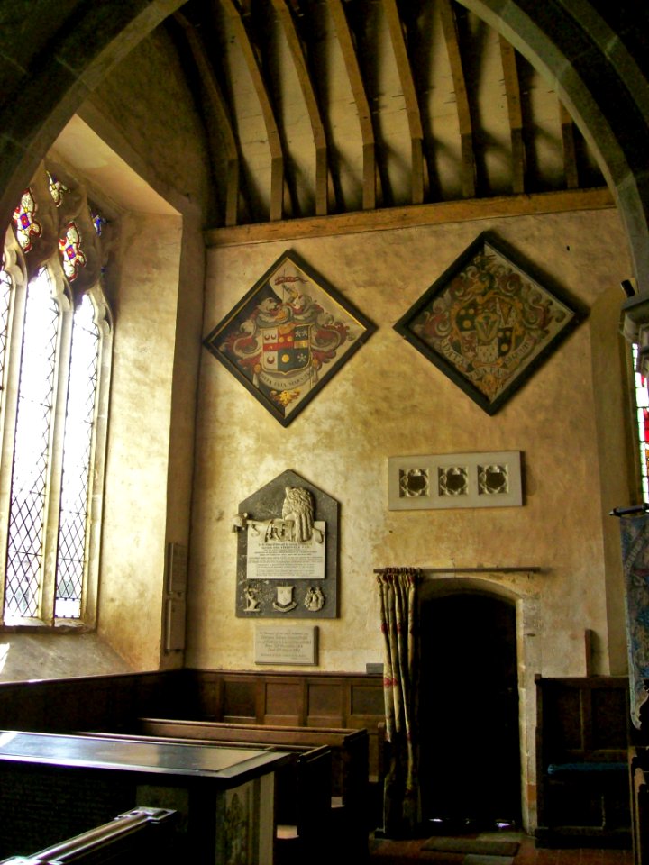 St Mary, Chiddingstone, side chapel