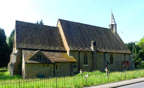 St Mark's Church, Guildford Road, Wyke, Normandy (May 2014) (1)