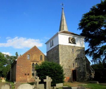 St Nicholas' Church, Church Walk, Thames Ditton (NHLE Code 1188441) (June 2015) (7)