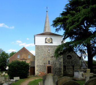 St Nicholas' Church, Church Walk, Thames Ditton (NHLE Code 1188441) (June 2015) (8)