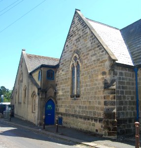 St Luke's United Reformed Church, Sedlescombe Road North, Silverhill, St Leonards-on-Sea (June 2020) (1)