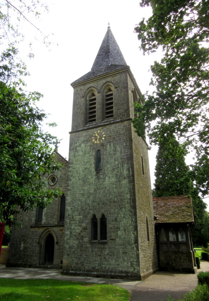 St Margaret of Antioch Church, Church Road, Fernhurst (June 2015) (1)