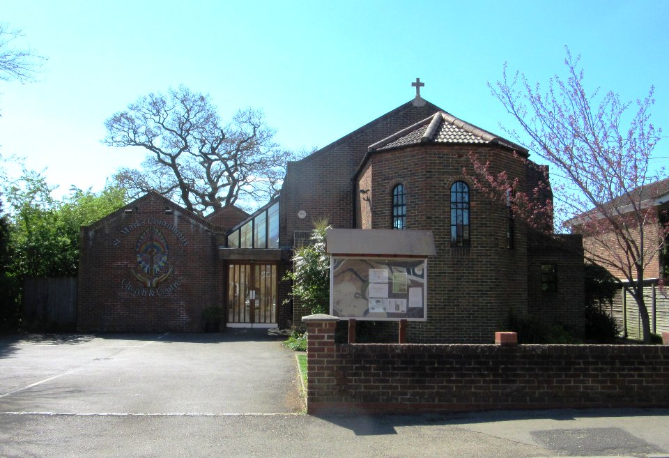 St Mark's Church, Franklyn Road, Ockford Ridge (April 2015) (1)