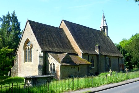 St Mark's Church, Guildford Road, Wyke, Normandy (May 2014) (6)