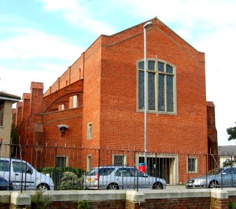St Margaret of Scotland Church, Highland Road, Eastney, Portsmouth (October 2017) (6)