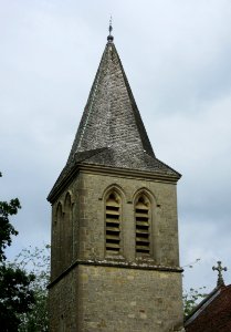 St Margaret of Antioch Church, Church Road, Fernhurst (June 2015) (4)